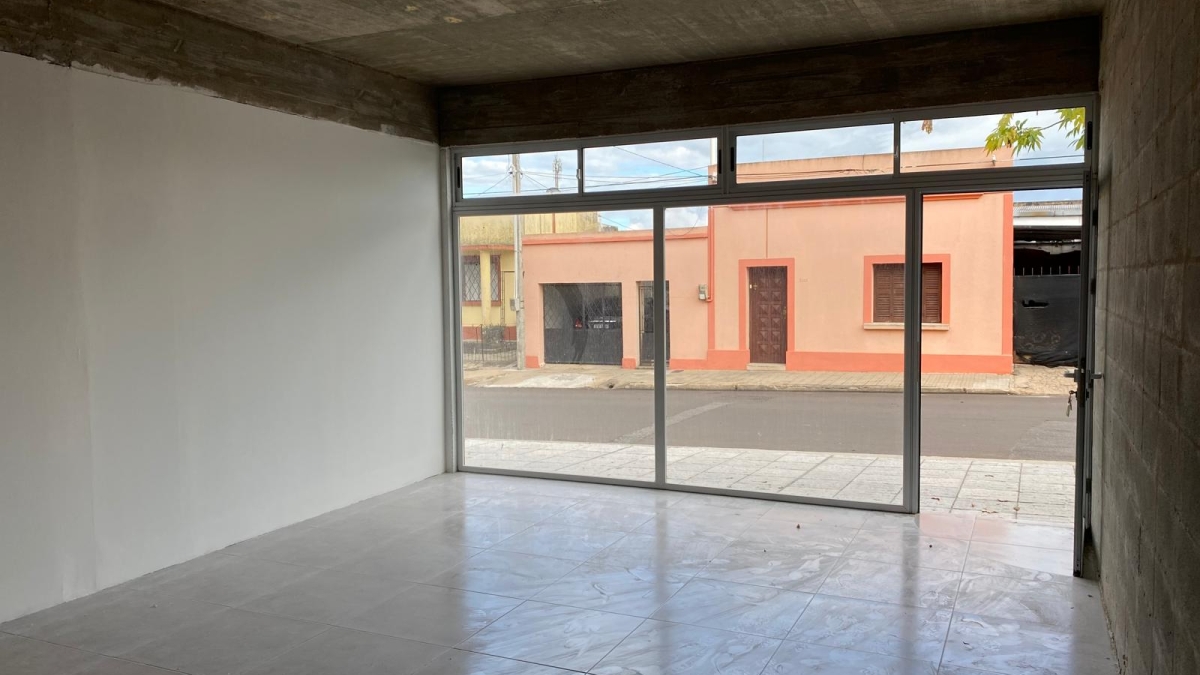 Imagen 3 Salones - oficinas o locales comerciales a estrenar