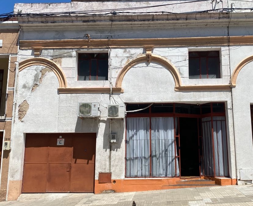 Imagen principal Local comercial con altillo y garage